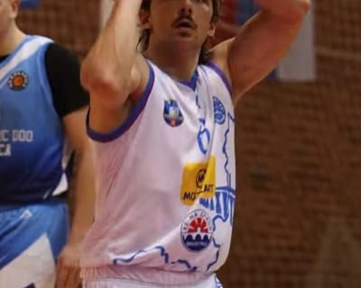 Henry Abraham basketball player